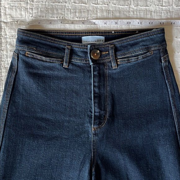 Loft Women’s High Waisted Wide Leg Jeans Size 00/24 Dark Indigo Wash - Picture 7 of 12